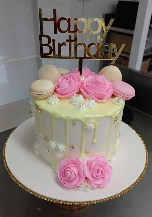 Girls-Birthday-3D-Cake-Online