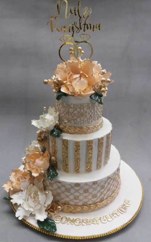 Multi-Tier-Floral-Cake-Online