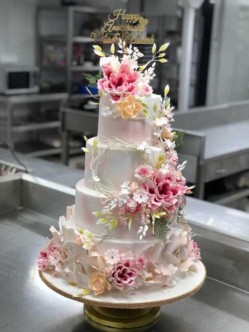 Luxury-Collection-Cakes