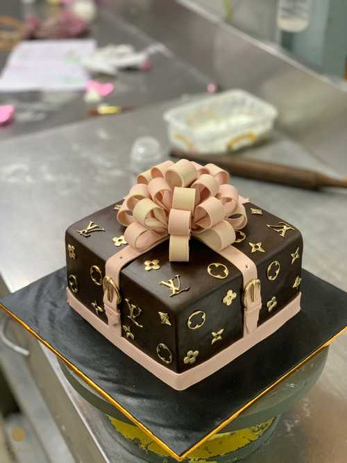 Designer Cake Online